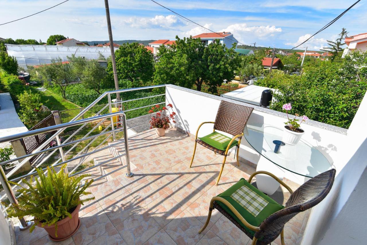Ferienwohnung Nena Sukošan Exterior foto