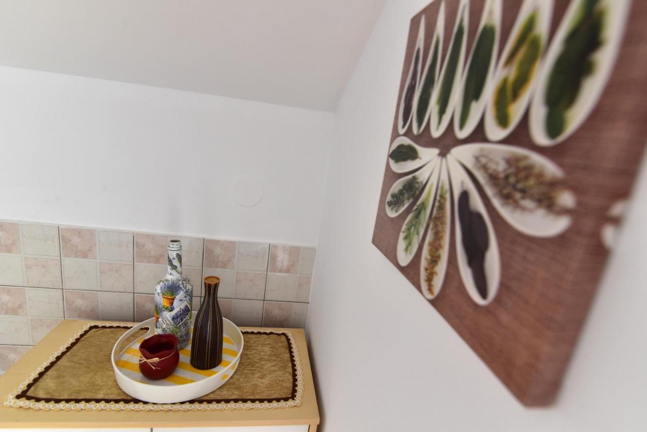 Ferienwohnung Nena Sukošan Exterior foto