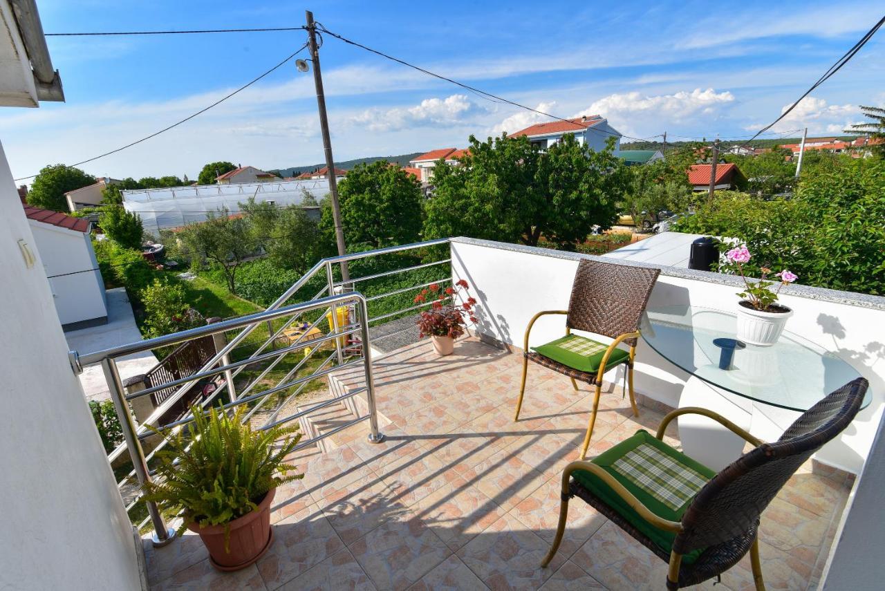 Ferienwohnung Nena Sukošan Exterior foto