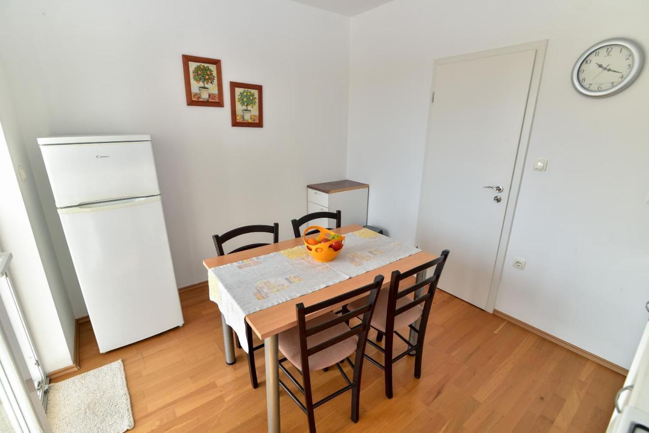 Ferienwohnung Nena Sukošan Exterior foto