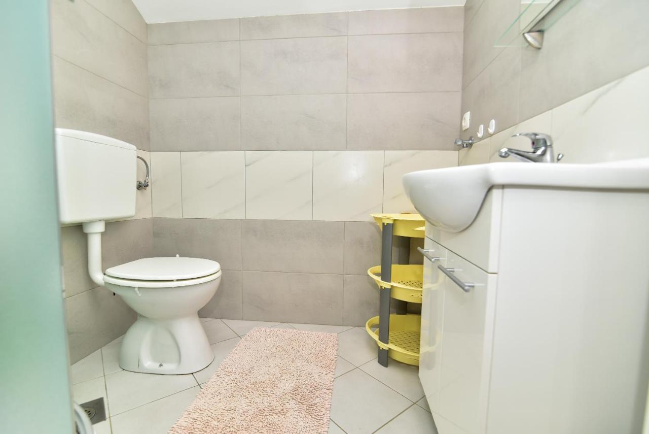 Ferienwohnung Nena Sukošan Exterior foto
