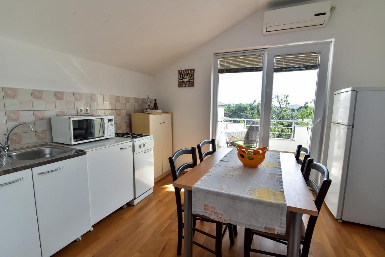 Ferienwohnung Nena Sukošan Exterior foto